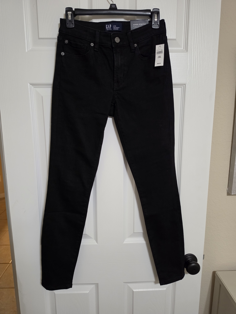 GAP Mid-Rise Black Skinny Jeans